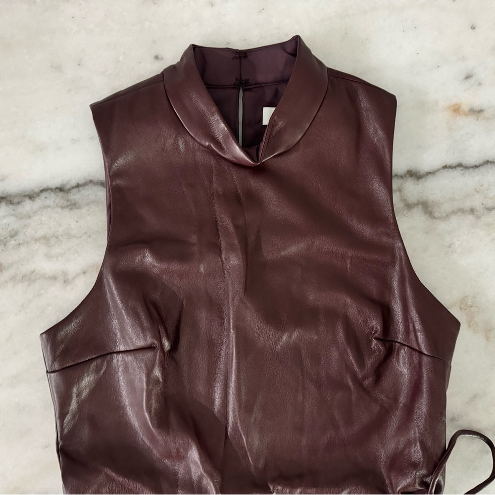 NWOT-Reed Romper - Picture 7 of 13